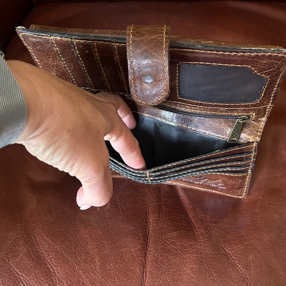 Patricia Nash Wallet - Picture 10 of 10